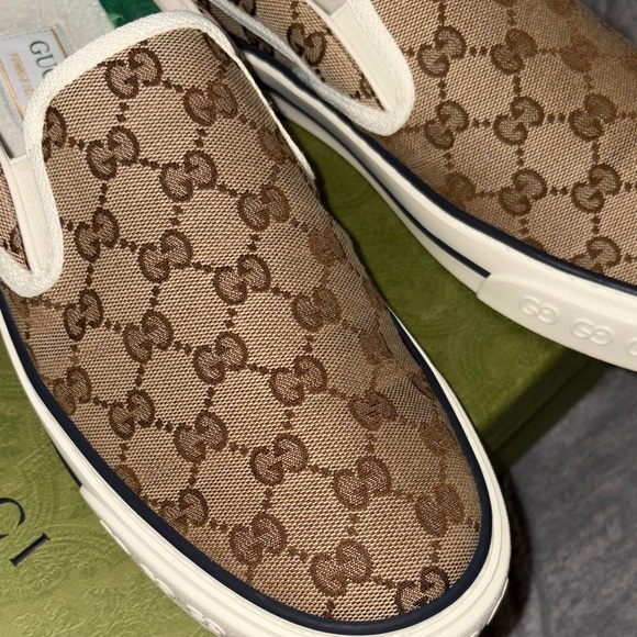 Gucci Beige and Brown Logo Slip-On Sneakers - Picture 5 of 6